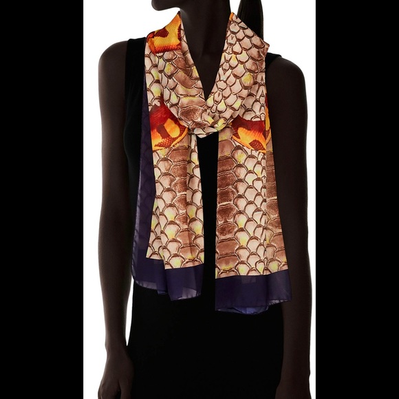 SNAKES!!!! LAKE COMO SCARVES - Python Printed, Large LightweightHand finished - Picture 3 of 12
